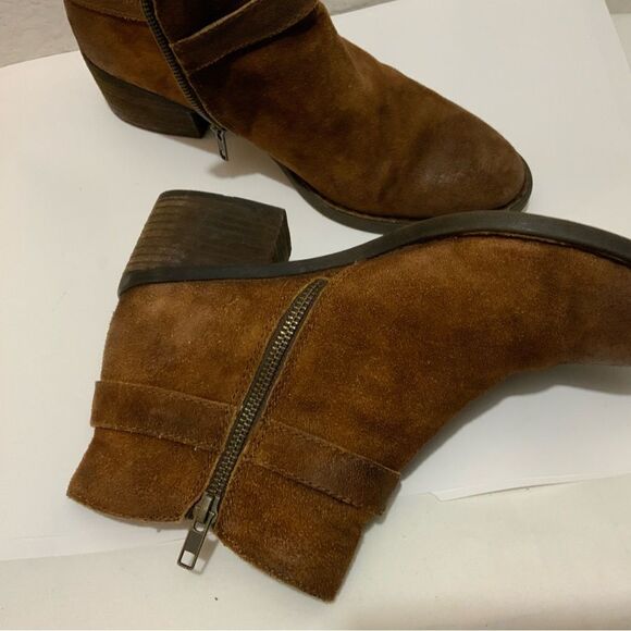 Born ankle boots brown leather side zip accent buckle 9.5 - Picture 9 of 16
